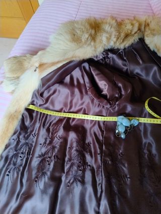 Abrigo o Chaquetón pelo largo rubio natural