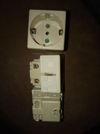 Materiale elettrico Gewwis