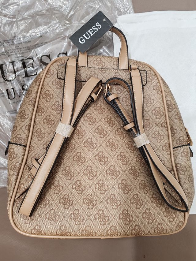 Mochila Guess a estrenar