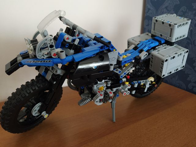 Lego 42063 - Technic - BMW R 1200 GS Adventure