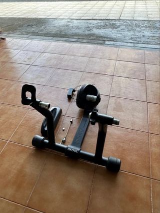 Rodillo inteligente Bkool Smart Pro