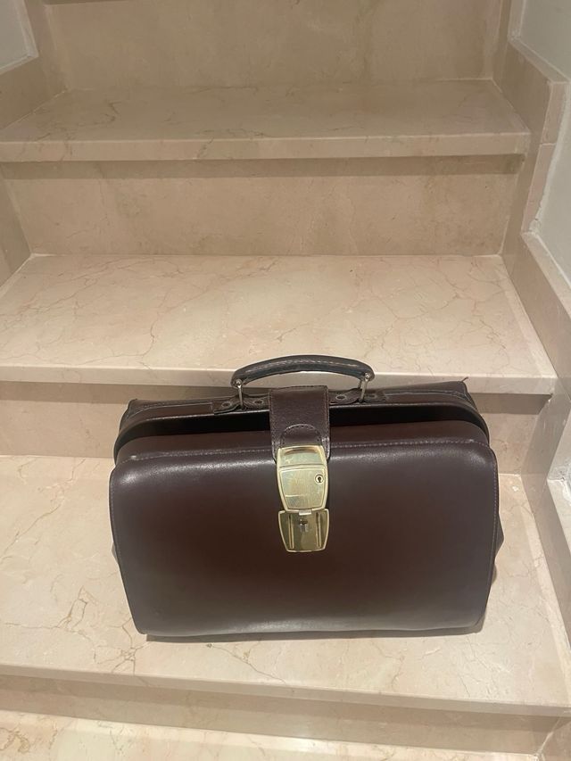 Maletin medico vintage