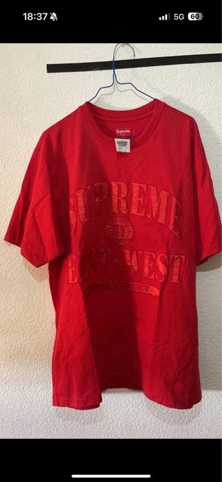 Camiseta supreme