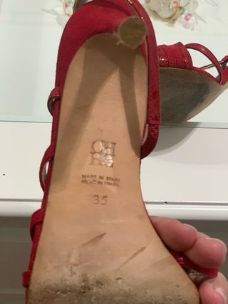 Zapatos de tacòn Carolina Herrera.