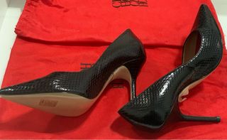 Zapatos de tacòn. Carolina Herrera. 