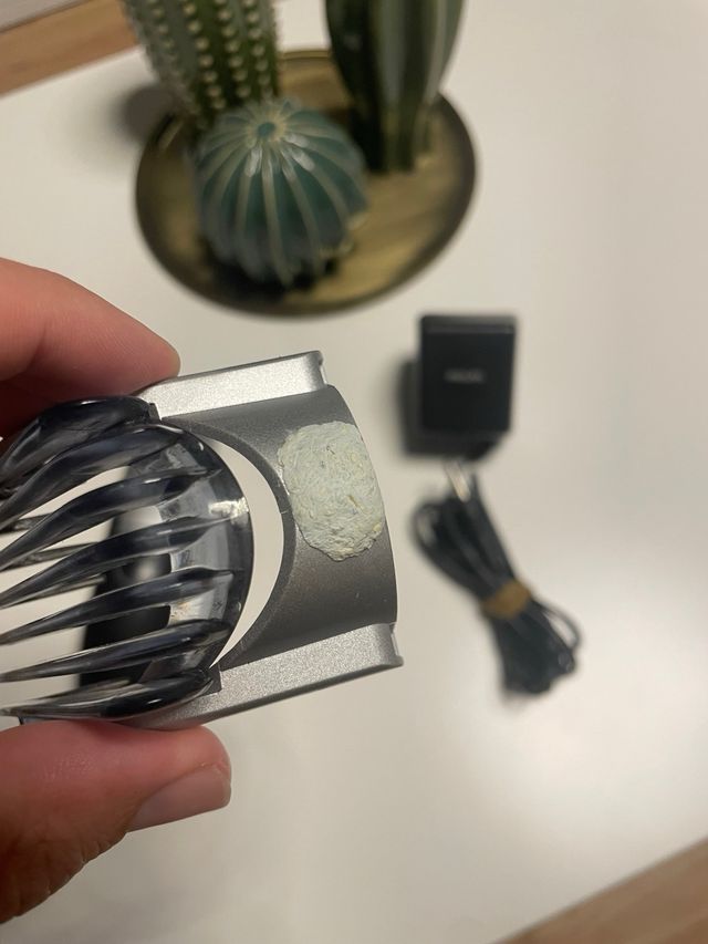 Maquina Cortapelos Philips + Regalo