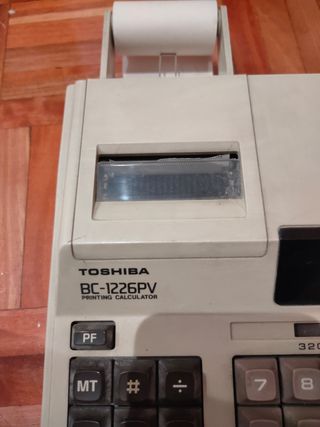 Calculadora registradora Toshiba