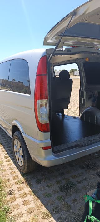 Mercedes-Benz Vito 2010