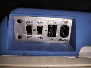 Nevera portátil enchufable al coche