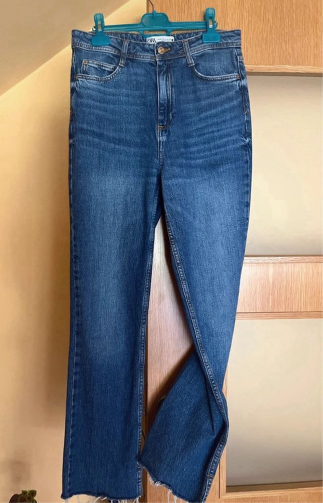 Vaqueros rectos zara talla 38