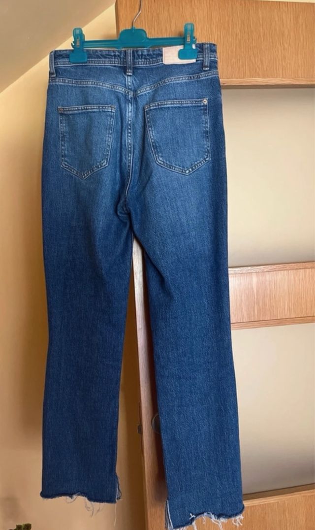 Vaqueros rectos zara talla 38