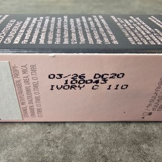 Base de Maquillaje TimeWise 3D Luminosa Ivory C110