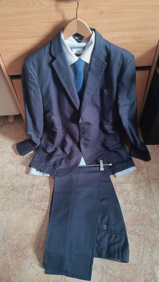 Conjunto caballero de traje azul marino#Mango