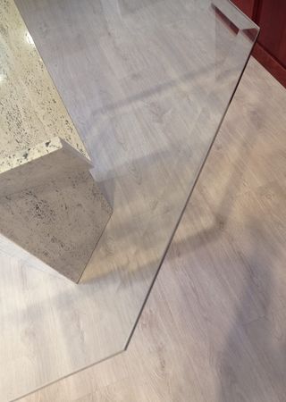 MESA CRISTAL Y MÁRMOL TRAVERTINO + REGALO MANTEL 