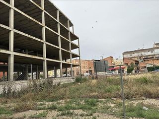 Casa adosada en venta en Alcarràs