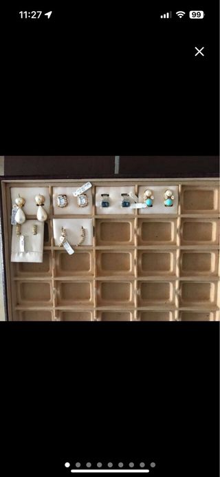 Pendientes oro y pedrería. REBAJAS para Navidad