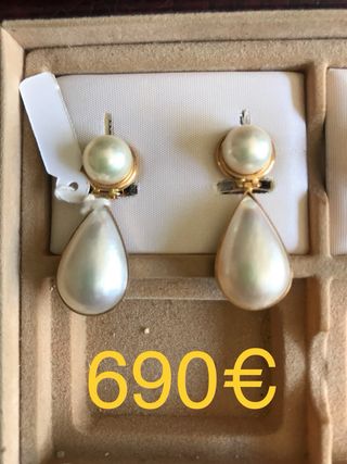 Pendientes oro y pedrería. REBAJAS para Navidad