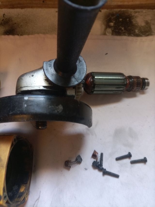 Smerigliatrice di rabbia