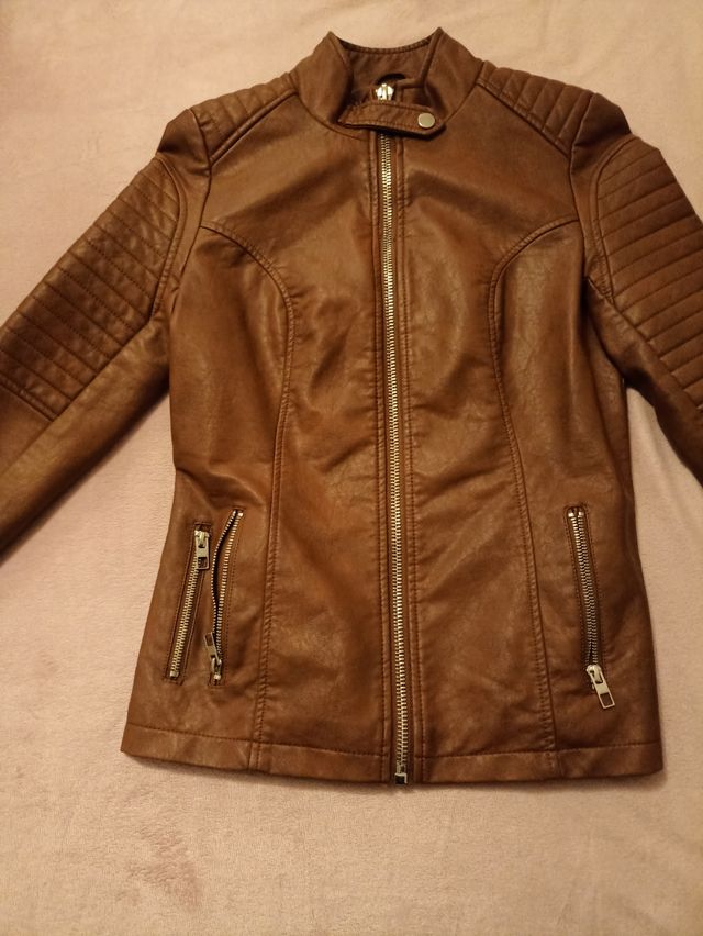 Chaqueta de polipiel 