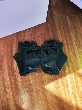 Guantes deportivos