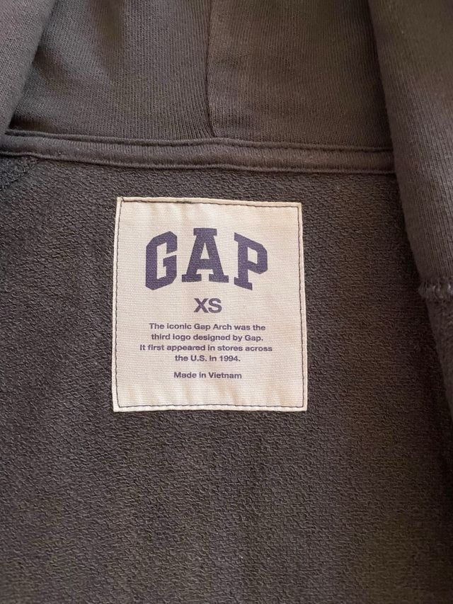 Sudadera GAP gris