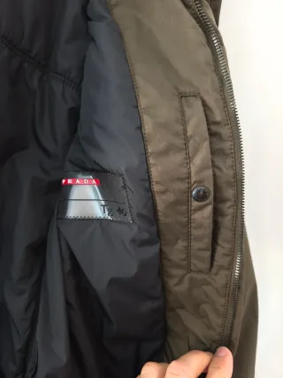 Chaqueta PRADA como nuevo