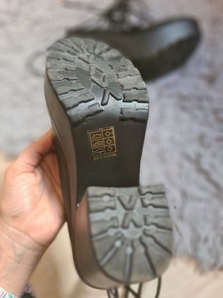 Zapato tacón ancho anudado lazada pierna shein