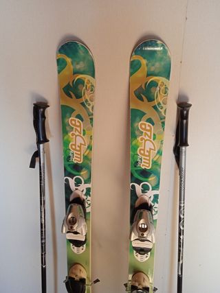 ESQUÍS FREESTYLE 130+ BASTONES+ FUNDA 