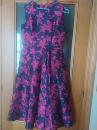 VESTIDO CAROLINA HERRERA