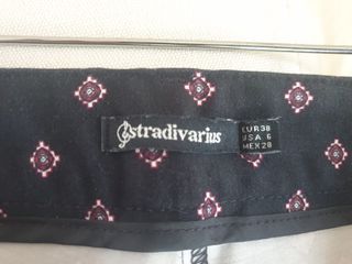 pantalón Stradivarius talla 38