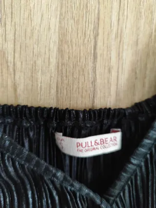 Vestido negro plisado · Pull&Bear · S (nuevo)
