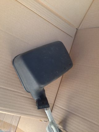 RENAULT 18 retrovisor izquierdo TARA