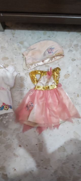 Nancy tres vestidos de cuentos