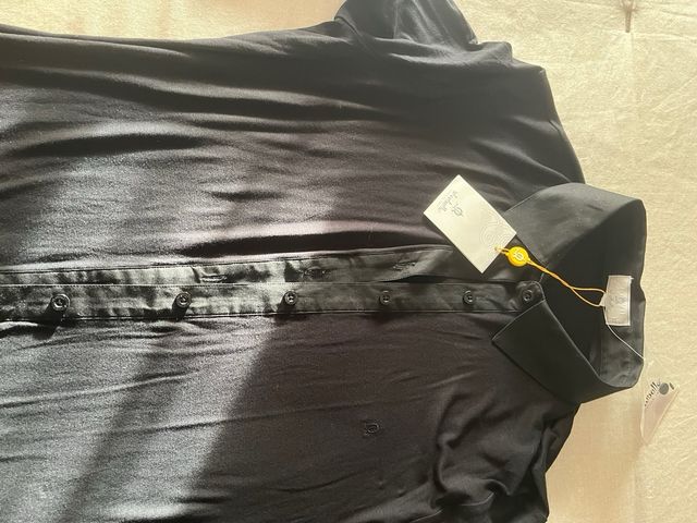 Camiseta negra el caballo