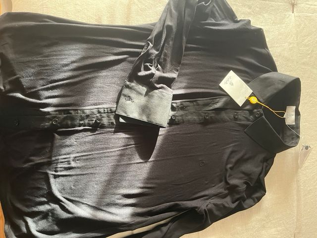 Camiseta negra el caballo