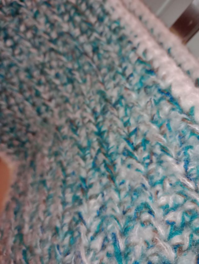 Maglioncino fatto a mano