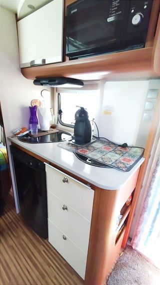 Caravana Àdria Adora 5,63 PU