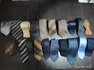 Se venden corbatas 