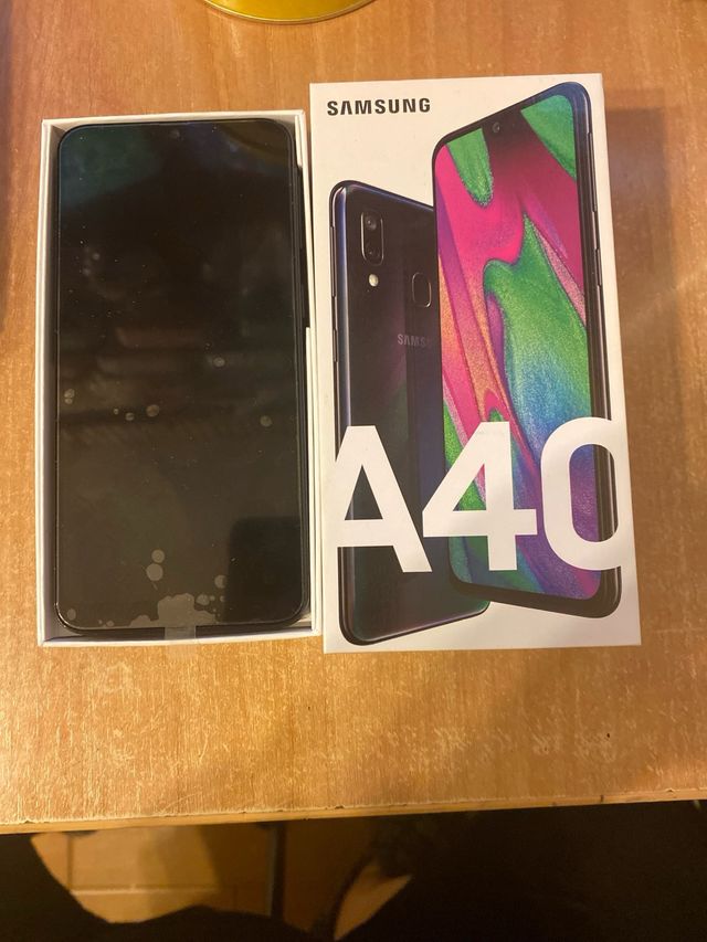 Galaxy A40 64/4 negro