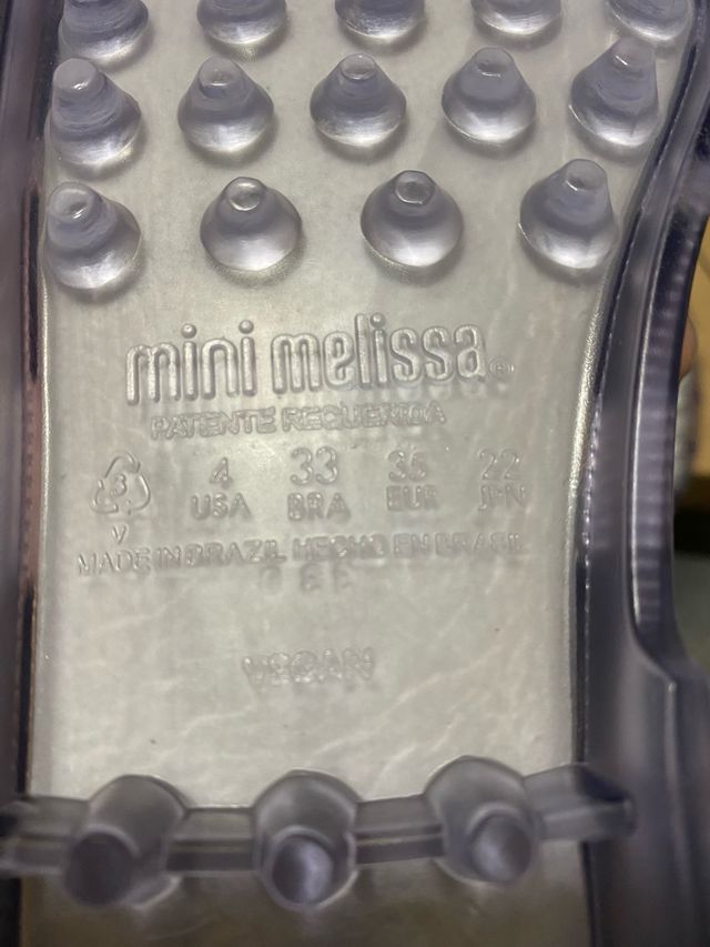 Sandalia Melissa niña