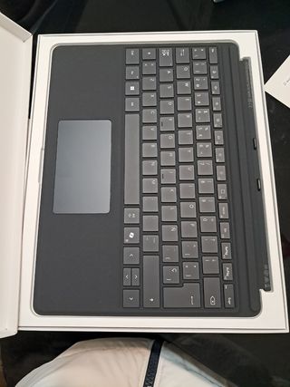 MICROSOFT SURFACE PRO KEYBOARD