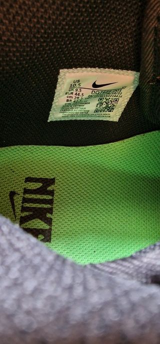 Adidas air force one mid 07 edición especial.