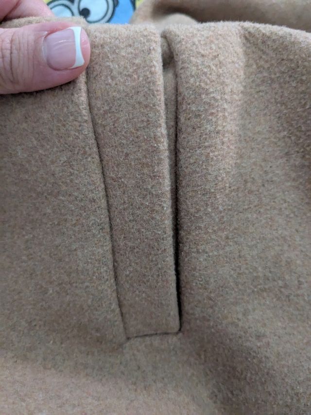 Cappotto cammello Stradivarius, è nuovo