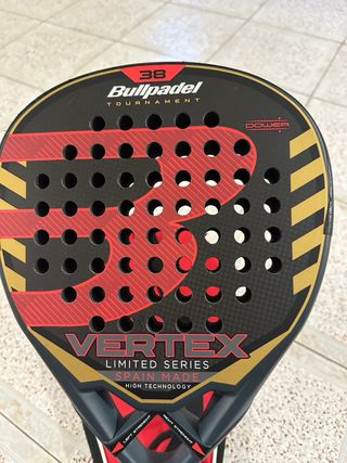 Pala padel Bullpadel Vertex limited series