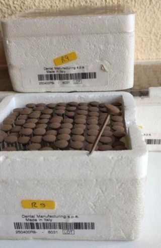 Brocas acabamento abrasivas R9 prótese