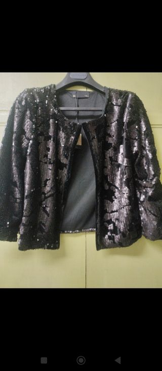 Chaqueta de fiesta con lentejuelas..