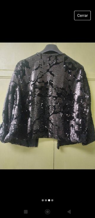 Chaqueta de fiesta con lentejuelas..