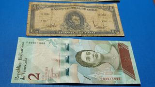 Lote 7 Billetes Extranjeros, del mundo.