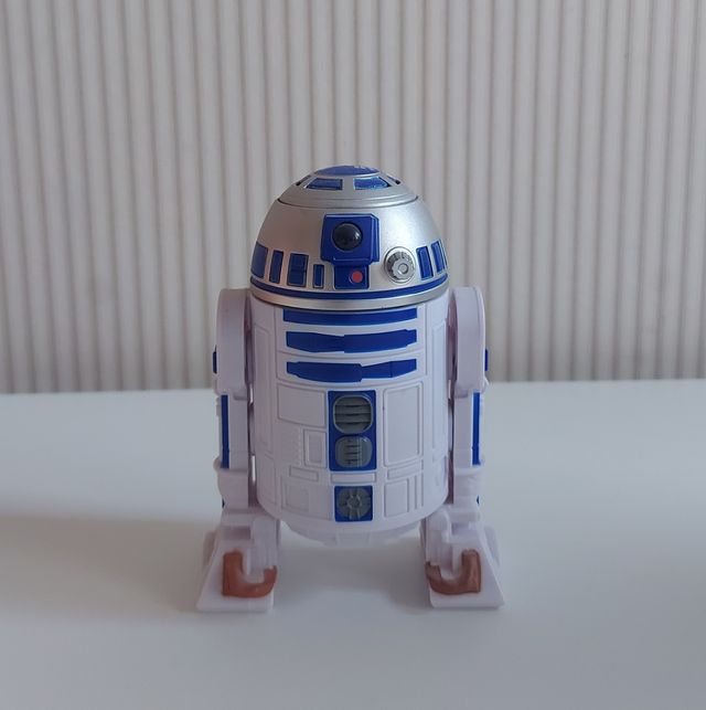 R2-D2