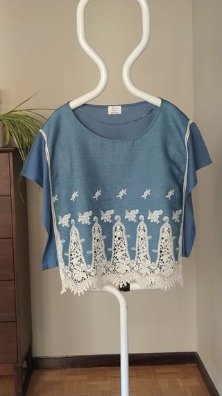 Blusa Zara bordada puntilla talla S